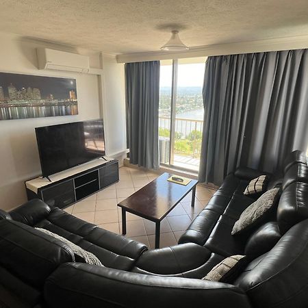 Anacapri Holiday Resort Apartments Surfers Paradise Exterior foto