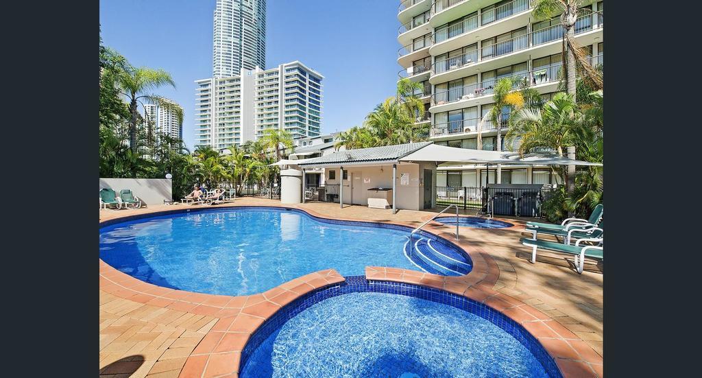 Anacapri Holiday Resort Apartments Surfers Paradise Exterior foto