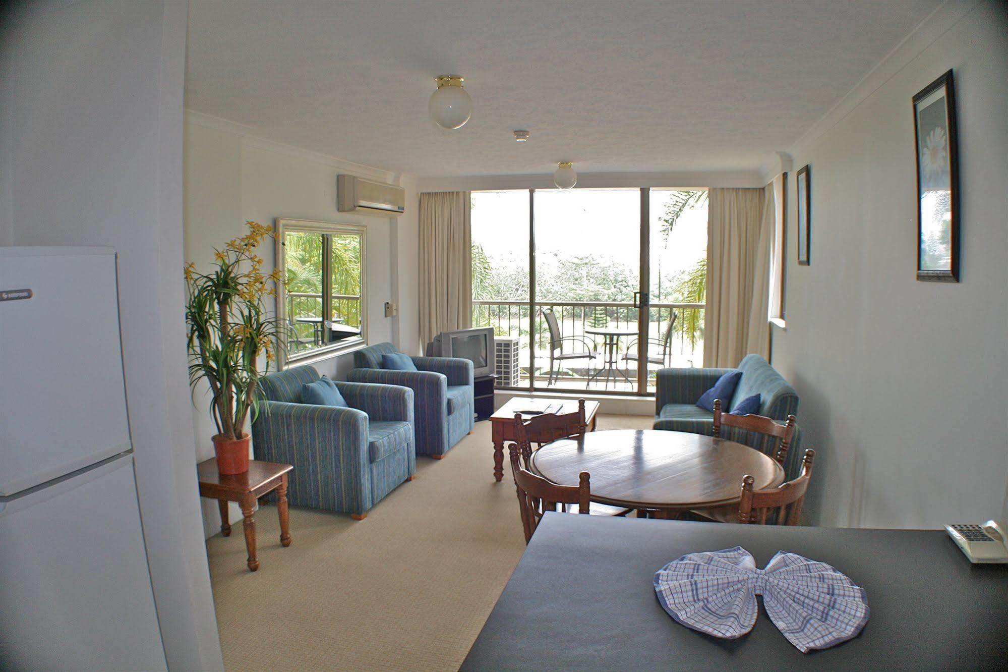 Anacapri Holiday Resort Apartments Surfers Paradise Exterior foto