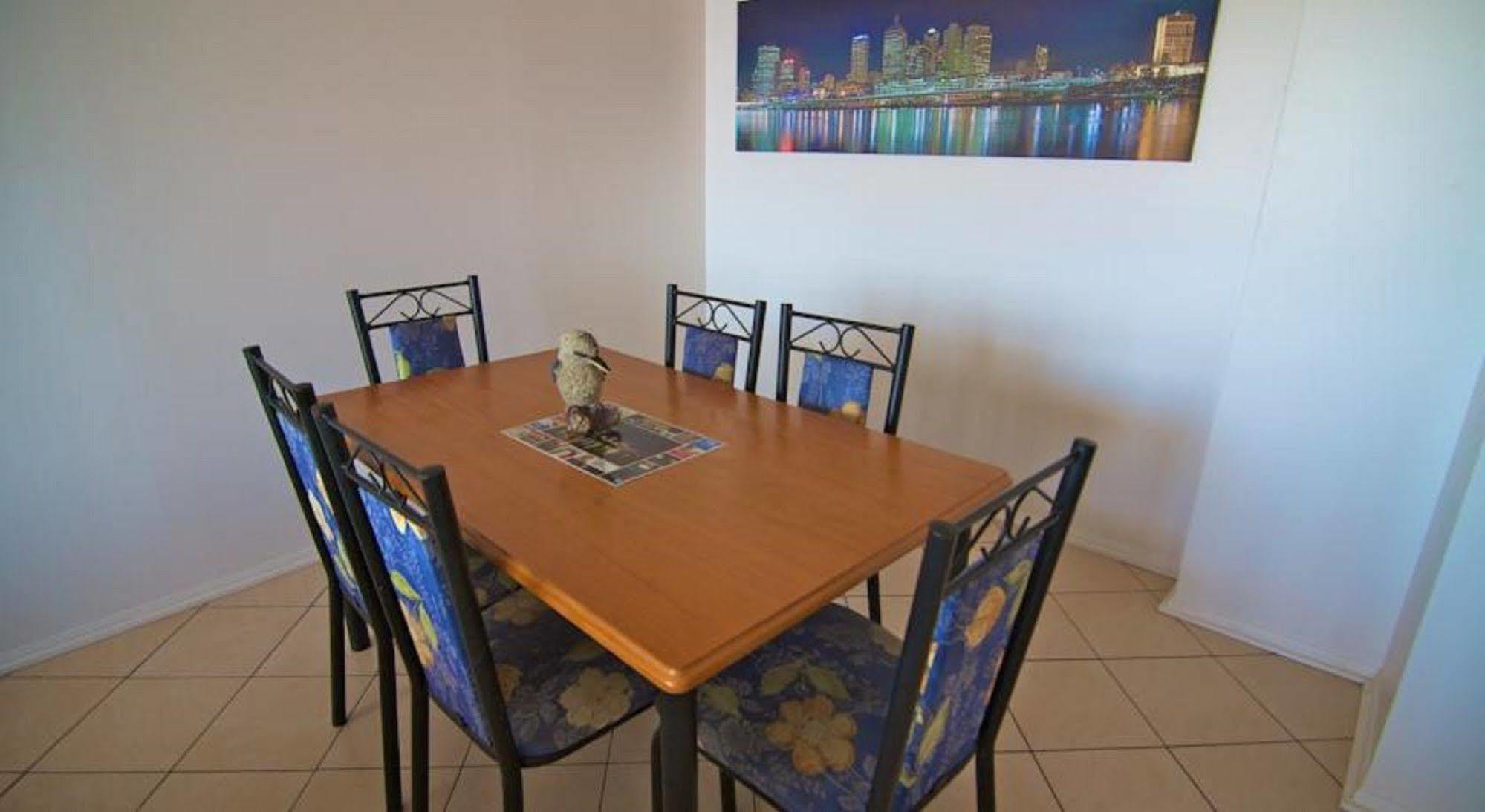 Anacapri Holiday Resort Apartments Surfers Paradise Exterior foto