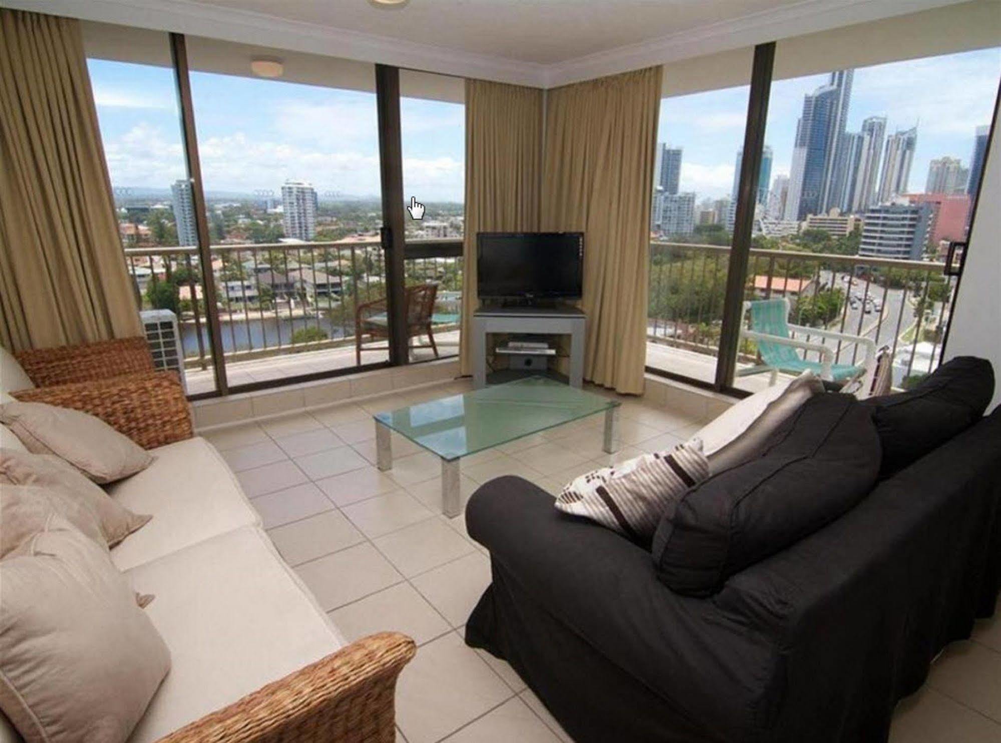 Anacapri Holiday Resort Apartments Surfers Paradise Exterior foto