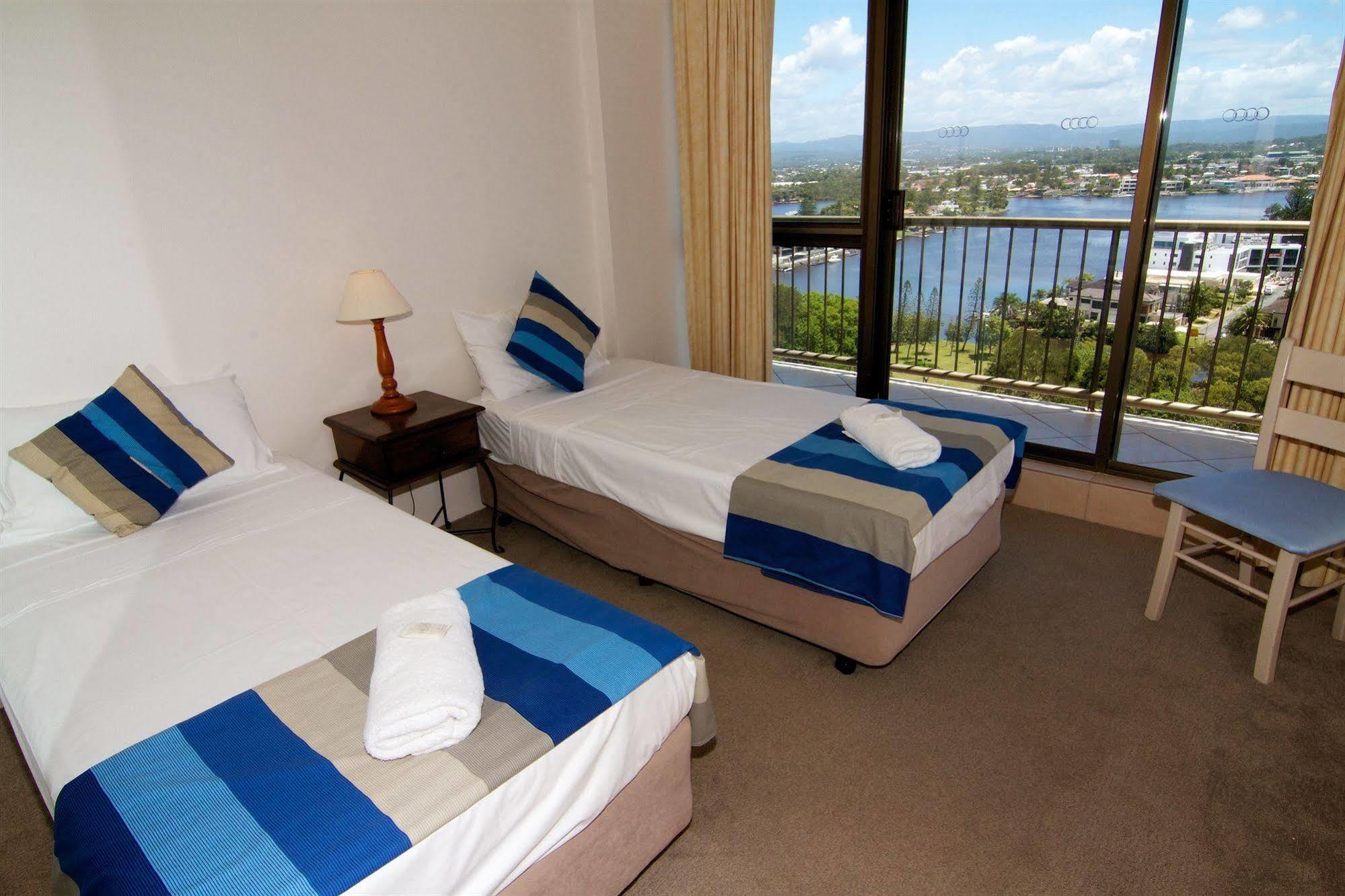 Anacapri Holiday Resort Apartments Surfers Paradise Exterior foto