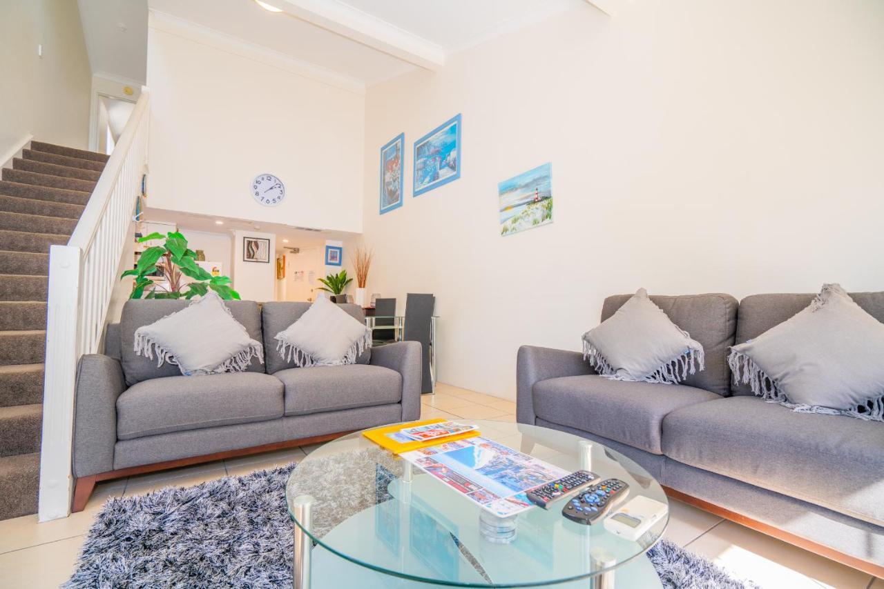 Anacapri Holiday Resort Apartments Surfers Paradise Exterior foto